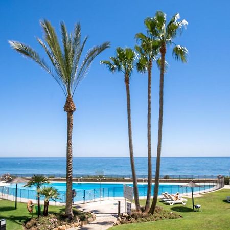 Beach-Line Apartment With 3 Bedrooms In Estepona Zewnętrze zdjęcie