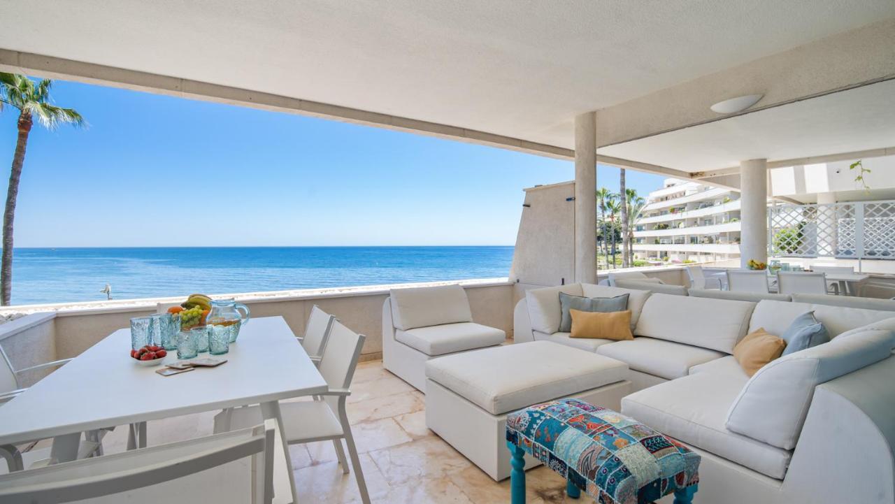 Beach-Line Apartment With 3 Bedrooms In Estepona Zewnętrze zdjęcie